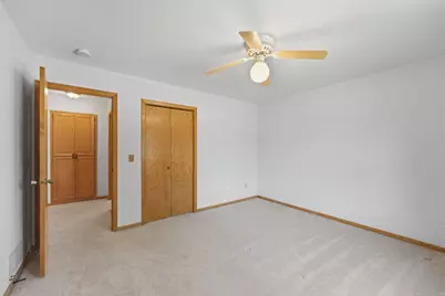 8020 Hidden Court, Chanhassen, MN 55317 - Photo 24