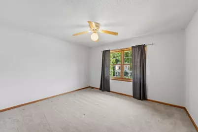 8020 Hidden Court, Chanhassen, MN 55317 - Photo 18