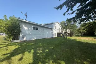 19900 Sunny Ln, Starbuck, MN 56381 - Photo 4