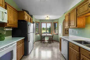 9044 Sequoia Rd, Woodbury, MN 55125 - Photo 22