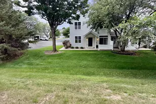 1713 Countryside Dr, Shakopee, MN 55379 - Photo 4