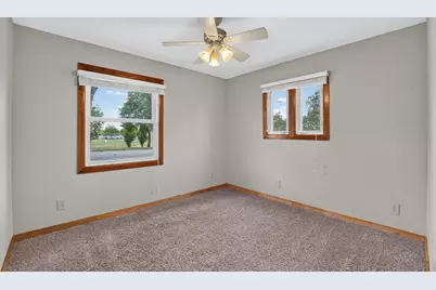 9041 Portland Avenue S, Bloomington, MN 55420 - Photo 22