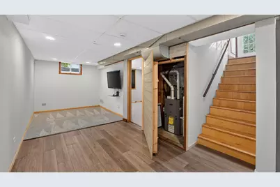 9041 Portland Avenue S, Bloomington, MN 55420 - Photo 28