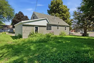 954 Victoria St, Fairmont, MN 56031 - Photo 4
