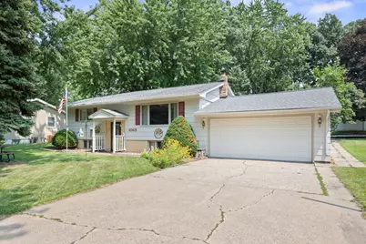 1065 Sherwood Street SE, Hutchinson, MN 55350 - Photo 1
