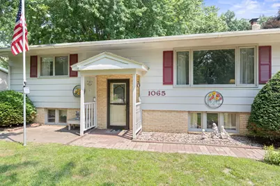 1065 Sherwood Street SE, Hutchinson, MN 55350 - Photo 2