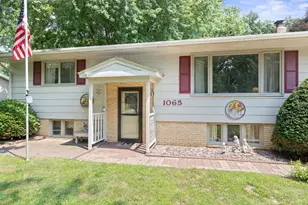 1065 Sherwood St SE, Hutchinson, MN 55350 - Photo 2