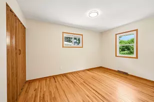 1625 Flag Ave N, Golden Valley, MN 55427 - Photo 10
