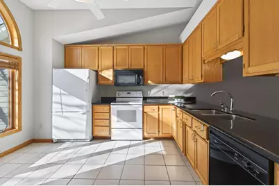 801 Southcross Drive E, Burnsville, MN 55306 - Photo 8