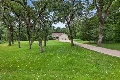 5843 Meadow Drive SE, Rochester, MN 55904 - Photo 2