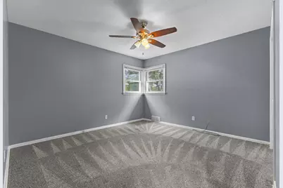 5306 Quebec Avenue N, New Hope, MN 55428 - Photo 4