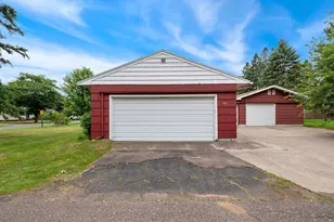 703 28th St, Cloquet, MN 55720 - Photo 6