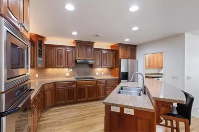 21957 Minnetonka Boulevard #17, Excelsior, MN 55331 - Photo 16