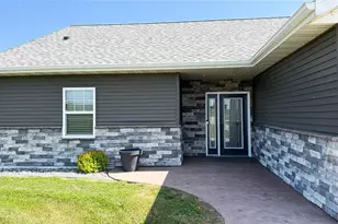 27915 238th St, Fergus Falls, MN 56537 - Photo 4