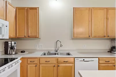111302 Village Road #2, Chaska, MN 55318 - Photo 14