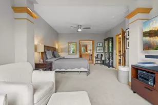 11460 Fairfield Rd W, Minnetonka, MN 55305 - Photo 16