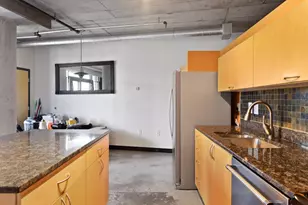 730 N 4th St, Minneapolis, MN 55401 - Photo 12