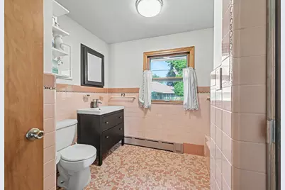 300 5th Street NE, Montgomery, MN 56069 - Photo 10