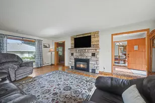 300 5th St NE, Montgomery, MN 56069 - Photo 2