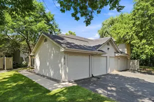 18718 Clear View Terrace, Minnetonka, MN 55345 - Photo 32