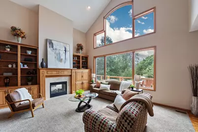 715 Crosby Drive, Hudson, WI 54016 - Photo 10