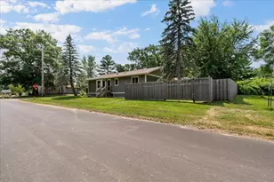 23624 Cross Dr, Deerwood, MN 56444 - Photo 4