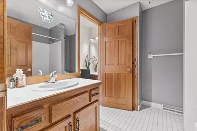5662 Royal Oaks Drive, Shoreview, MN 55126 - Photo 14
