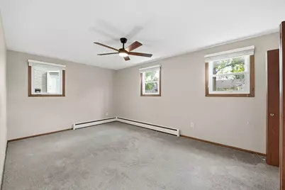 938 Pierce Street S, Shakopee, MN 55379 - Photo 8