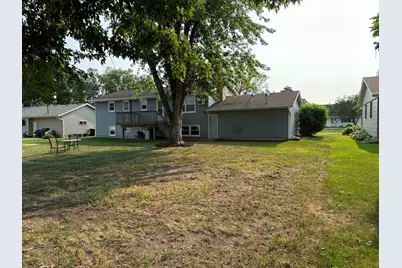 938 Pierce Street S, Shakopee, MN 55379 - Photo 4