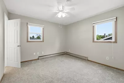 938 Pierce Street S, Shakopee, MN 55379 - Photo 18