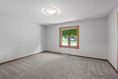 1150 Menke Circle, Shakopee, MN 55379 - Photo 32