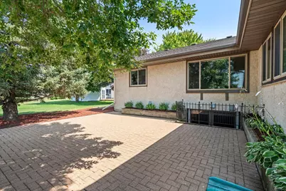 1150 Menke Circle, Shakopee, MN 55379 - Photo 8