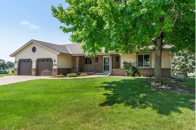 1150 Menke Circle, Shakopee, MN 55379 - Photo 4