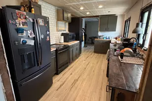 805 Elm Ave S, Hallock, MN 56728 - Photo 6