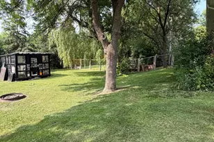 805 Elm Ave S, Hallock, MN 56728 - Photo 30