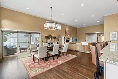 1427 Summit Shores Drive, Burnsville, MN 55306 - Photo 24