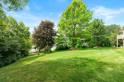 1427 Summit Shores Drive, Burnsville, MN 55306 - Photo 10