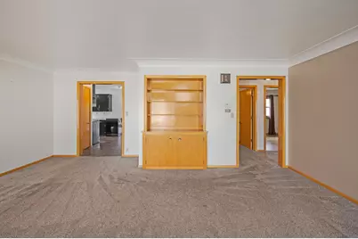 512 S Orient Street, Fairmont, MN 56031 - Photo 6