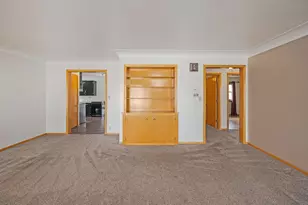 512 S Orient St, Fairmont, MN 56031 - Photo 6