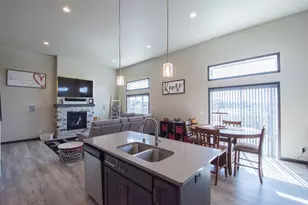 4887 Hampton Cir S, Moorhead, MN 56560 - Photo 6