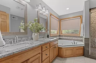 5005 Scenic Oak Dr SW, Rochester, MN 55902 - Photo 30