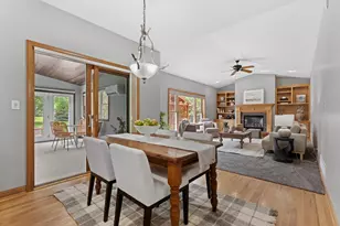 5005 Scenic Oak Dr SW, Rochester, MN 55902 - Photo 14