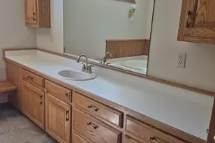 101 Northridge Dr, Kenyon, MN 55946 - Photo 20