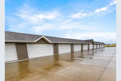 1901 Pirate Drive, Crookston, MN 56716 - Photo 8