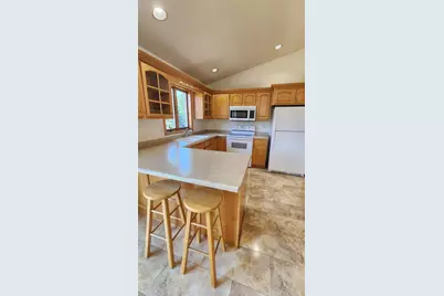 4608 Canterbury Court NW, Rochester, MN 55901 - Photo 8