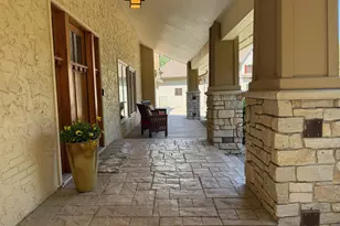18677 Ponderosa Ct, Eden Prairie, MN 55347 - Photo 6