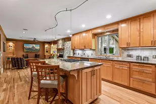 18677 Ponderosa Ct, Eden Prairie, MN 55347 - Photo 22
