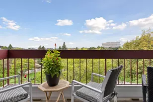 7400 Edinborough Way, Edina, MN 55435 - Photo 22