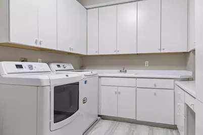 7400 Edinborough Way #5204, Edina, MN 55435 - Photo 36