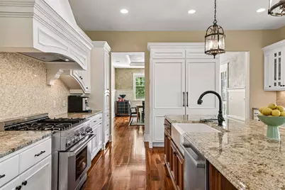 3649 Lerive Way, Chaska, MN 55318 - Photo 16